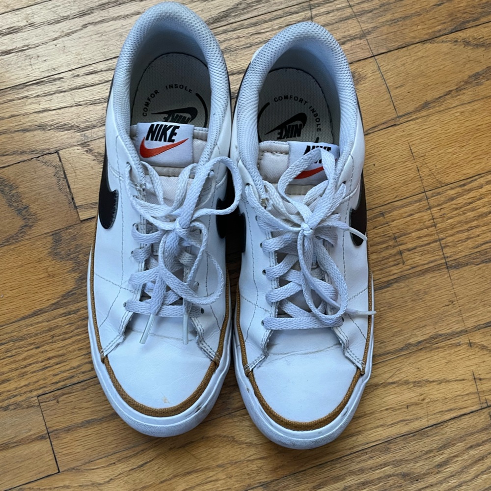 Nike Kids White Black Orange Accent Sneakers